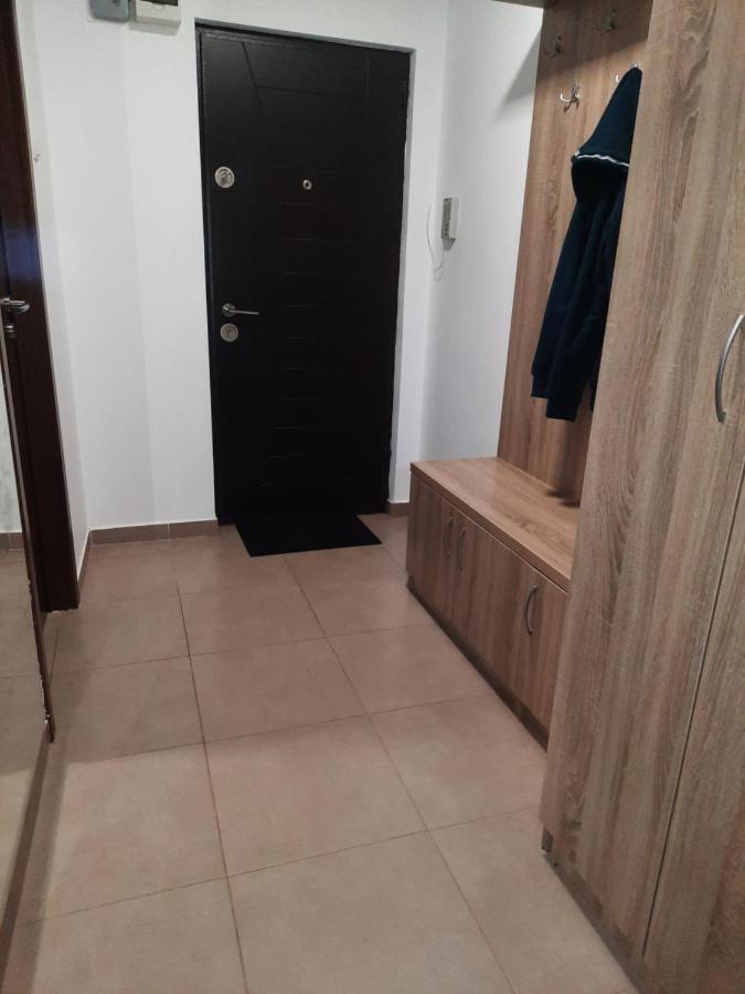 Cozy Three Rooms Apartment Kolozsvár Kültér fotó
